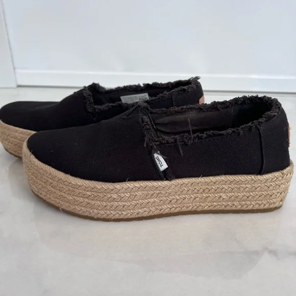 TOMS Valencia Canvas Platform Espradilles - Picture 7 of 10